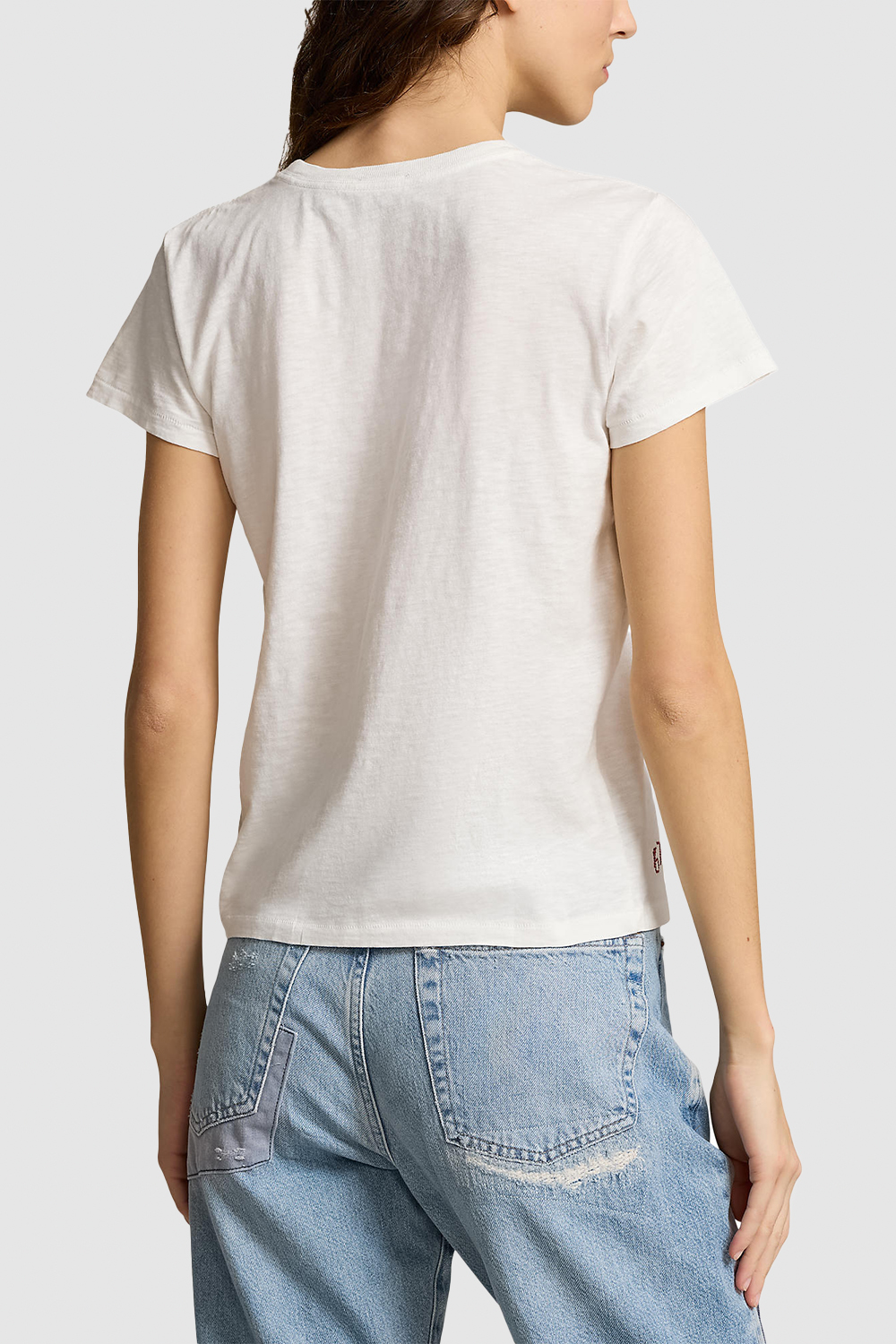 תמונת דוגמן אחורית של חולצת טי