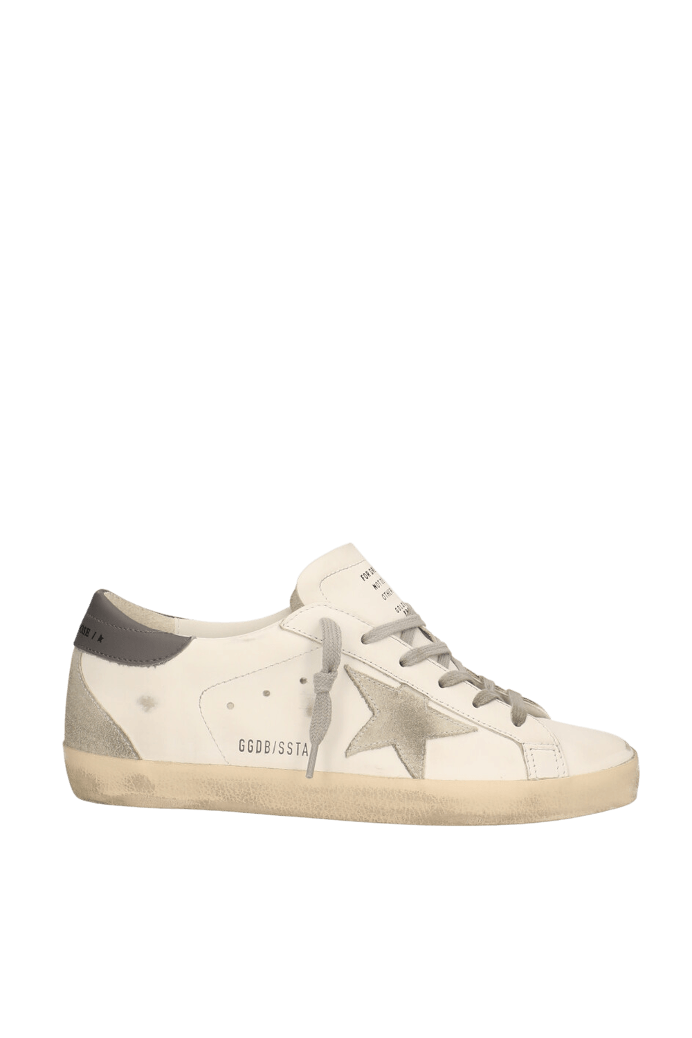 תמונה קידמית של נעלי סניקרס סופר סטאר