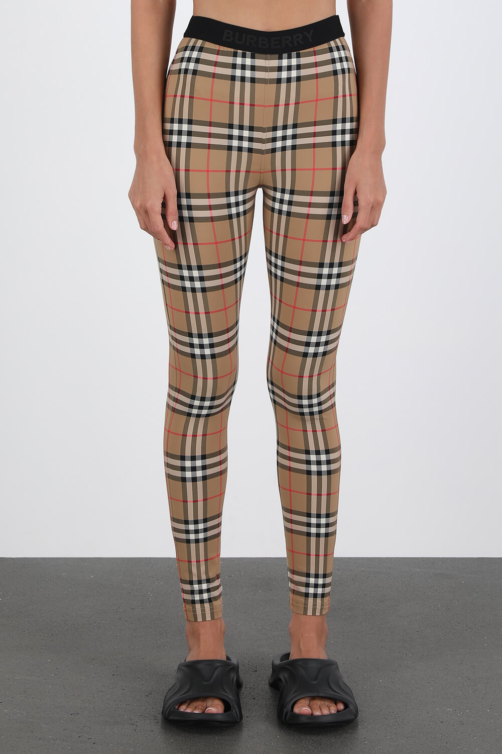 תמונת דוגמן קידמית של Logo Detail Vintage Check Leggings