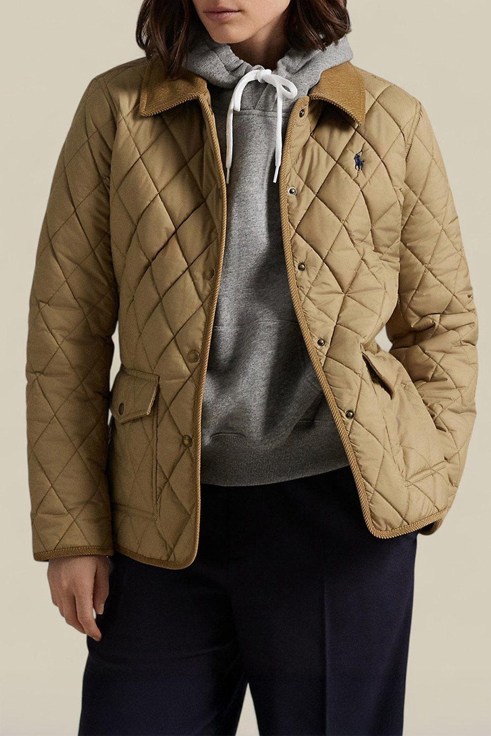 תמונת דוגמן קידמית של מעיל קווילט