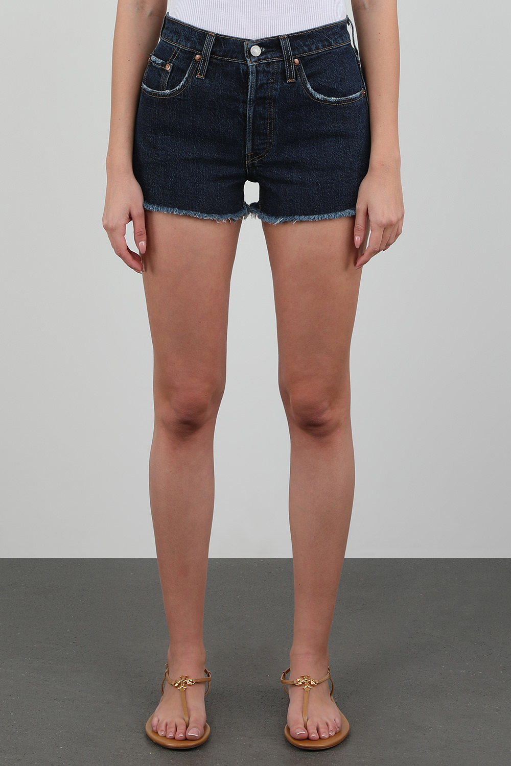 תמונת דוגמן קידמית של מכנסי ג'ינס 501 קצרים