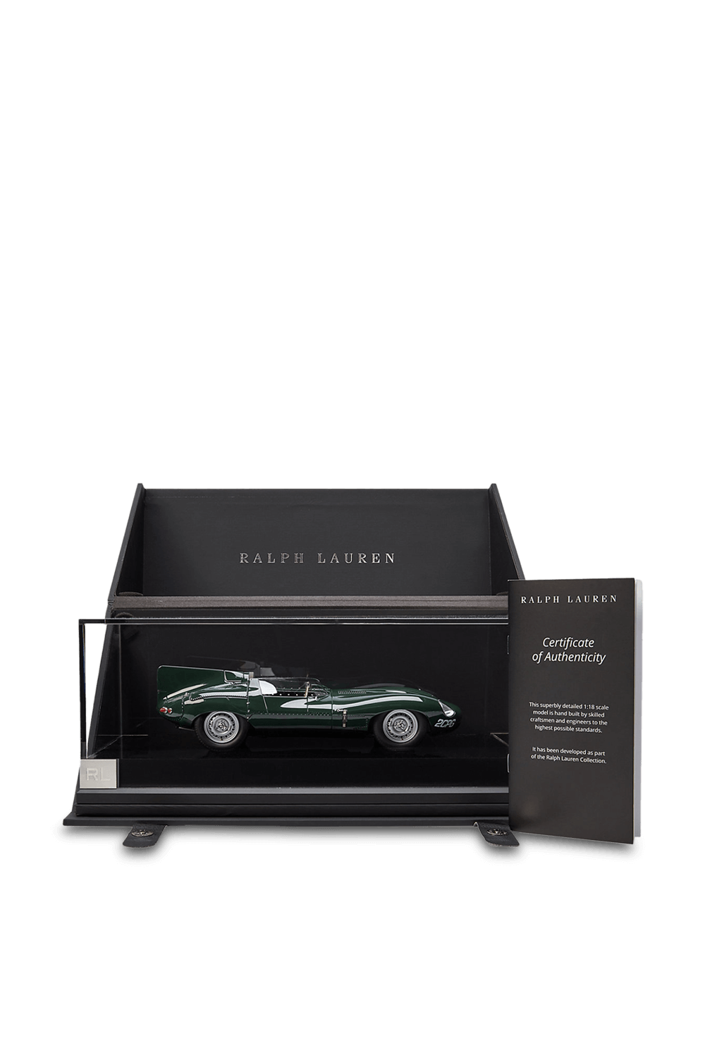 פסל מכונית מדגם יגואר אקס קיי די