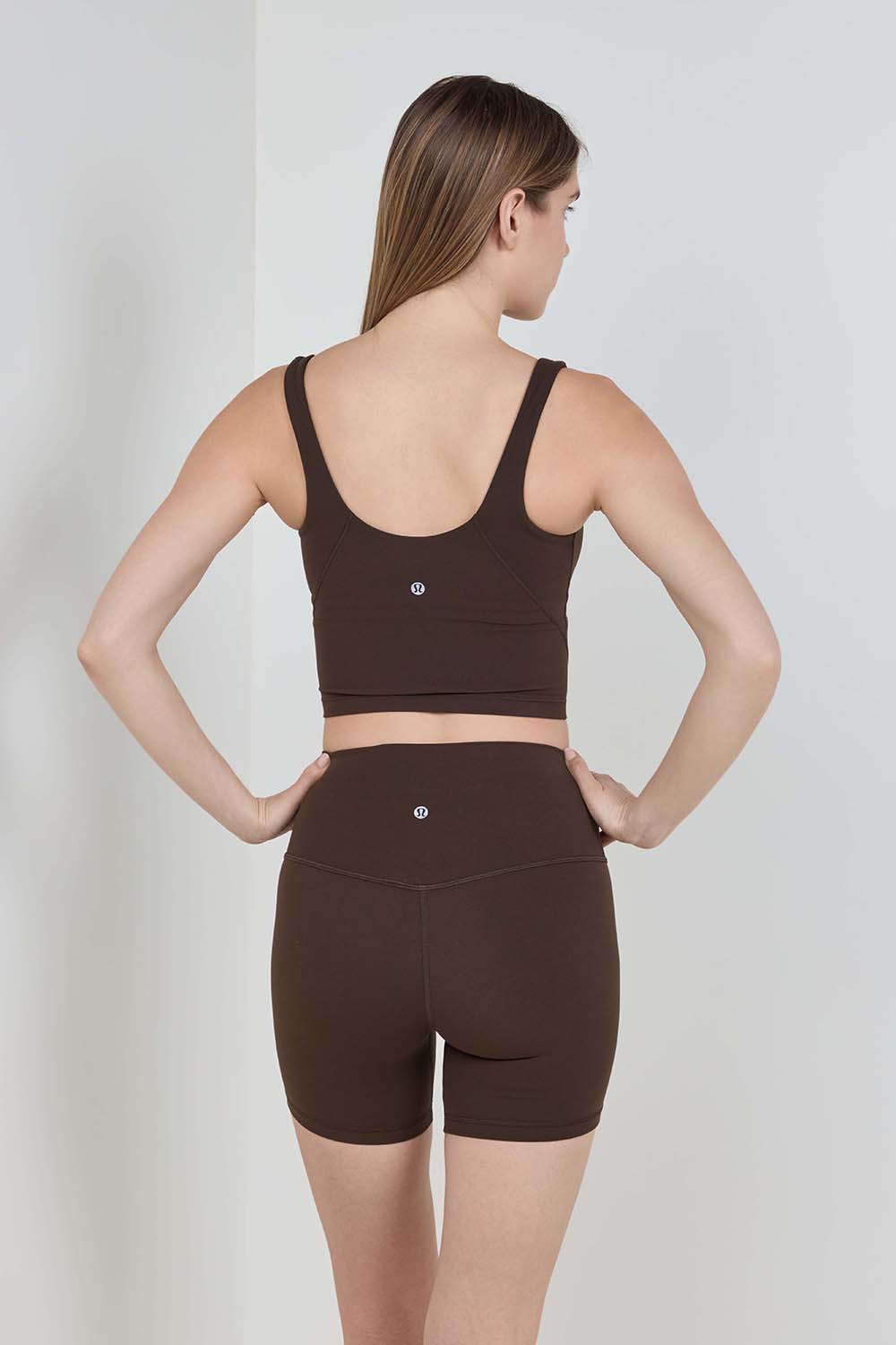 תמונת דוגמן אחורית של lululemon Align&trade; Tank Top Light Support A/B Cup