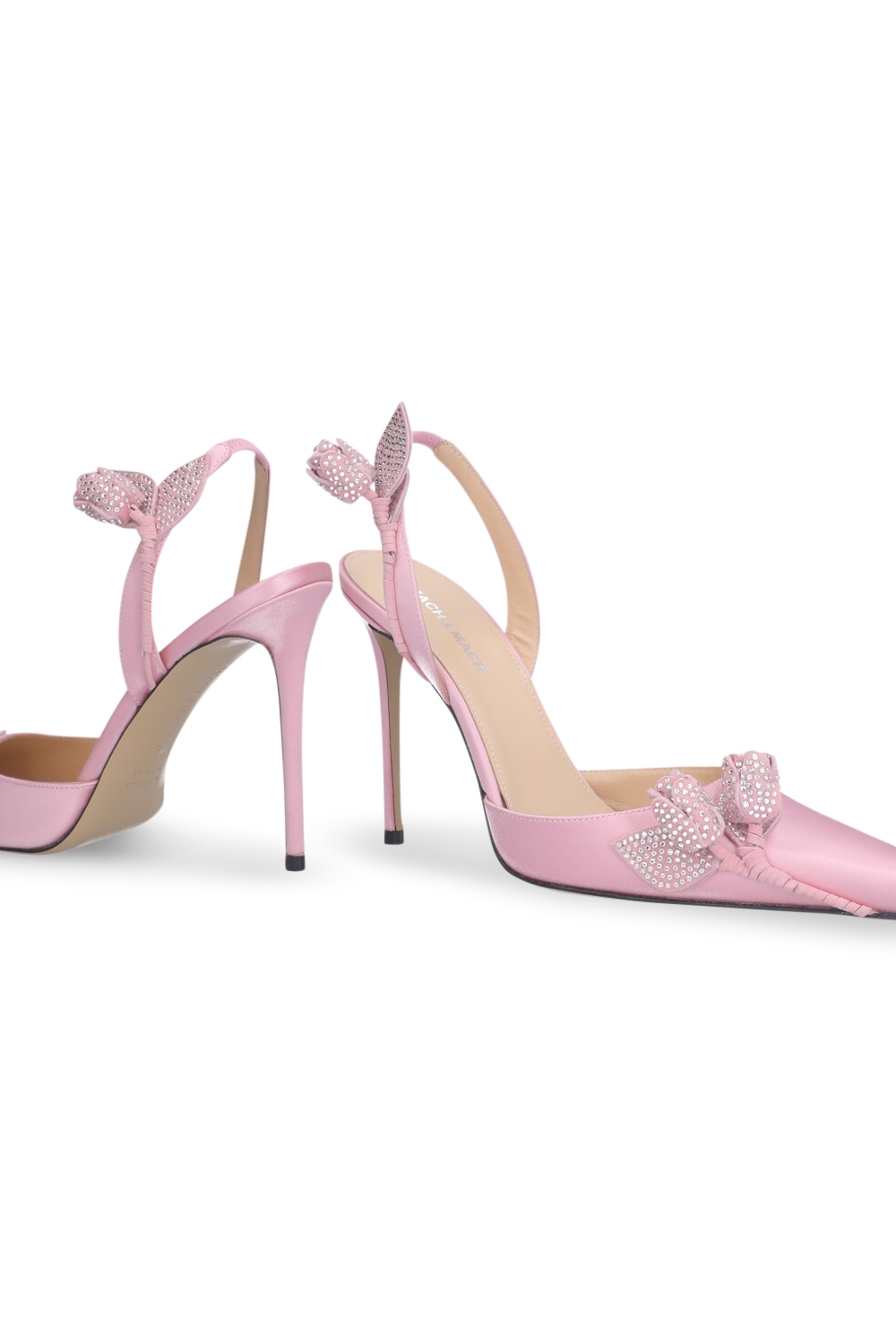 תמונת תקריב של נעלי עקב וונדר טוליפ