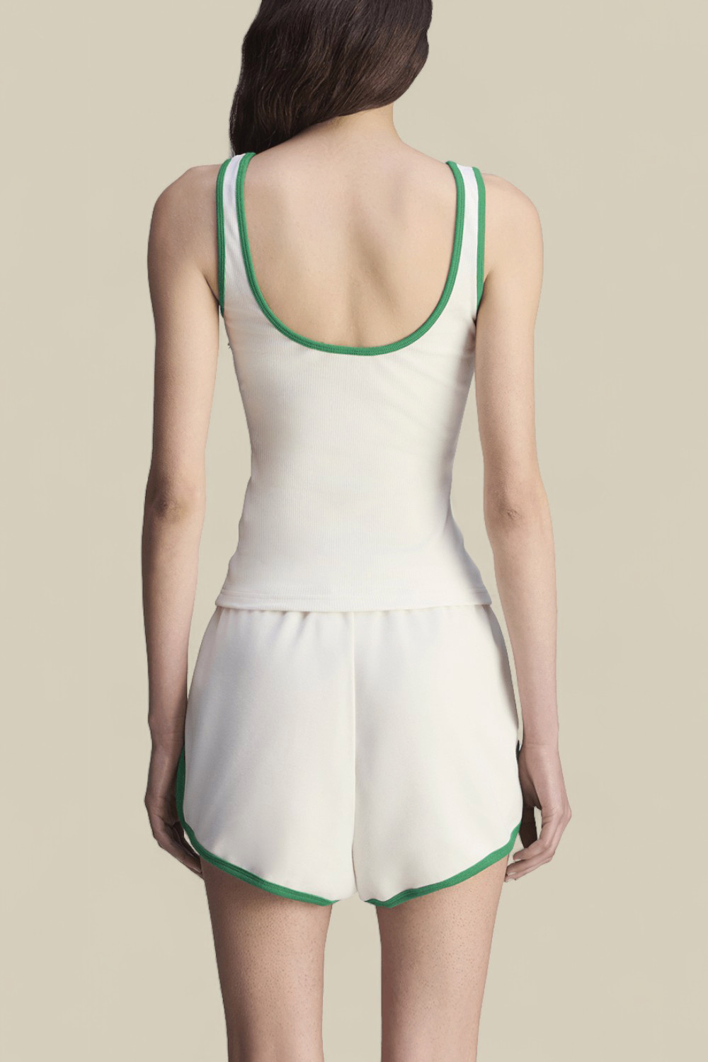 תמונת דוגמן אחורית של ספורטי אנד ריץ' X אדידס גופייה