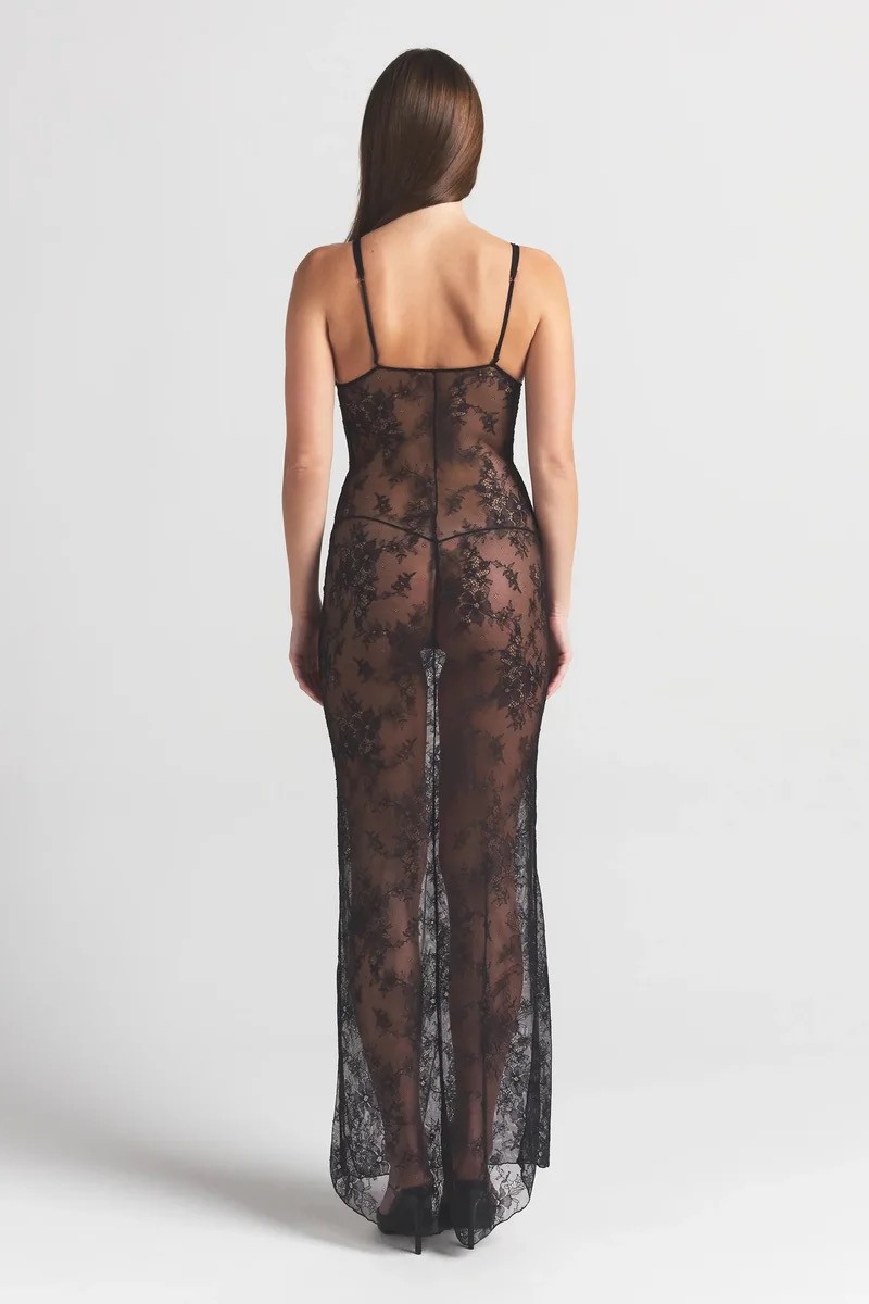 תמונת דוגמן אחורית של LONG SLIP DRESS