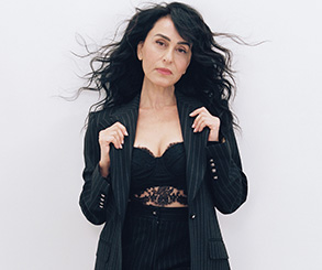 ערב כחול עמוק